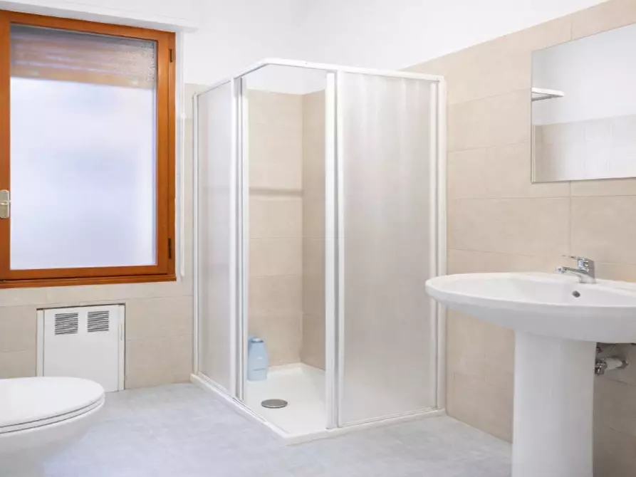 Immagine 9 di Camera in affitto  in Viale Quirico Filopanti, 2 a Bologna