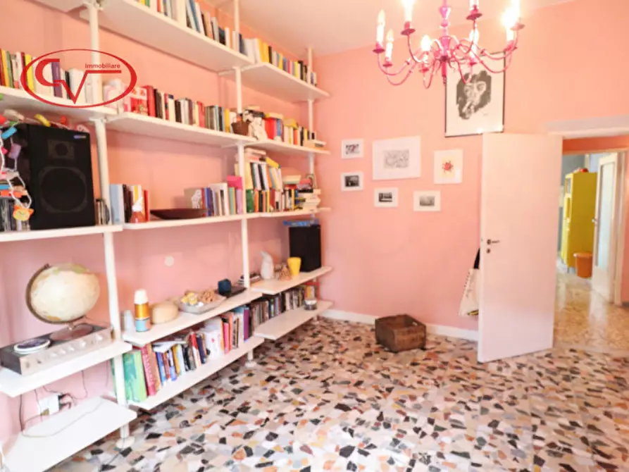 Immagine 7 di Appartamento in vendita  in Viale Giacomo Matteotti a Montevarchi