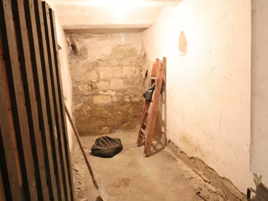 Immagine 19 di Appartamento in vendita  in Viale Giacomo Matteotti a Montevarchi