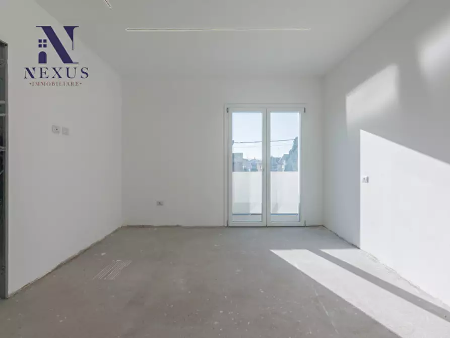 Immagine 35 di Appartamento in vendita  in Strada Nazionale Flaminia 358 a Fano