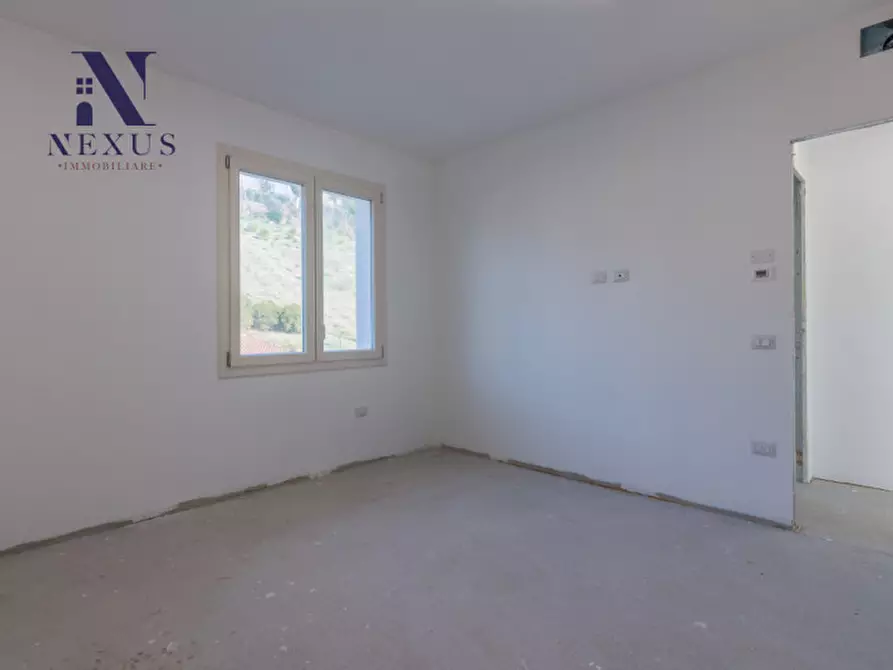 Immagine 41 di Appartamento in vendita  in Strada Nazionale Flaminia 358 a Fano