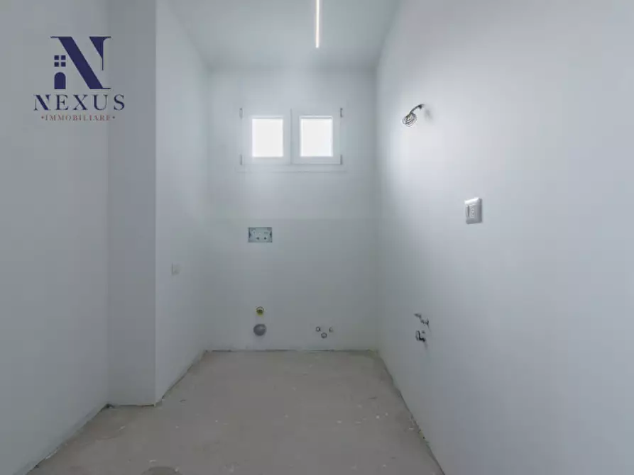 Immagine 43 di Appartamento in vendita  in Strada Nazionale Flaminia 358 a Fano