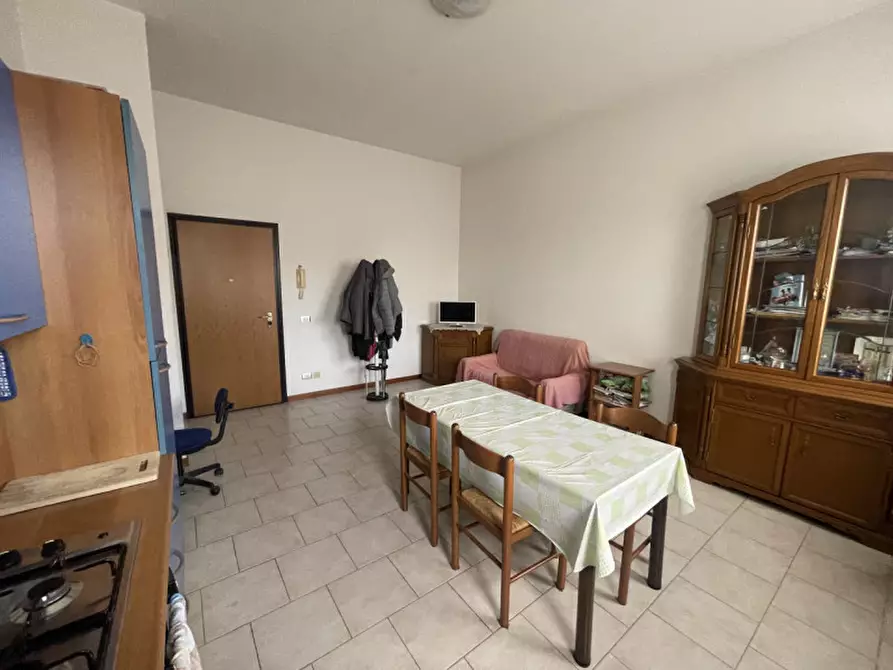 Immagine 2 di Appartamento in vendita  a Suzzara