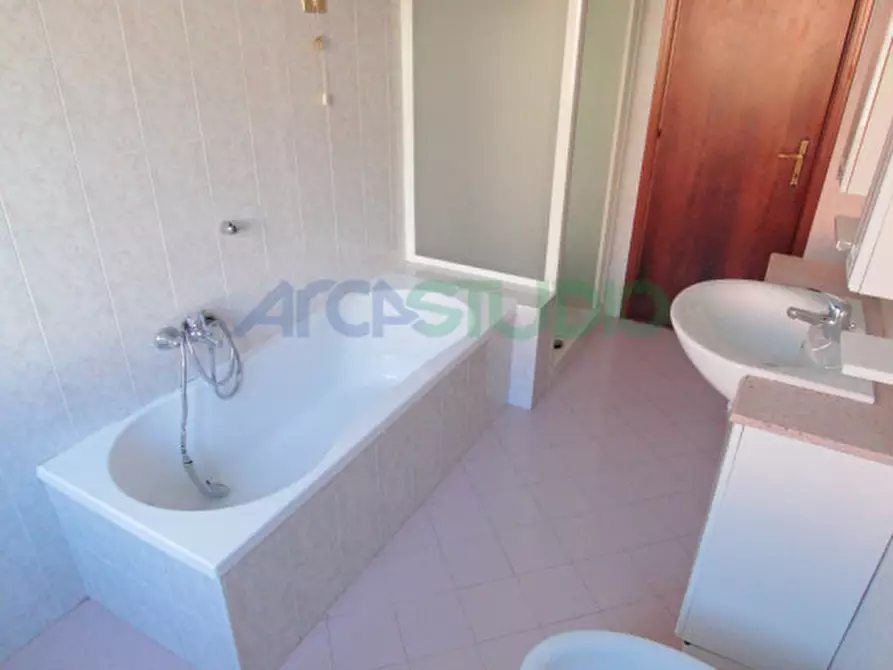 Immagine 19 di Casa bifamiliare in vendita  in Via Boschi a Caldogno