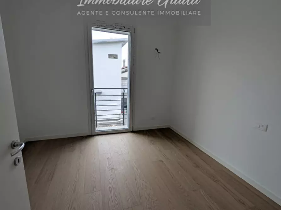 Immagine 8 di Casa bifamiliare in vendita  a San Vendemiano