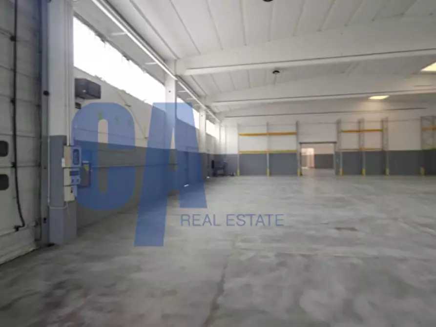 Immagine 10 di Laboratorio in affitto  in VIA TICINO a San Giuliano Milanese