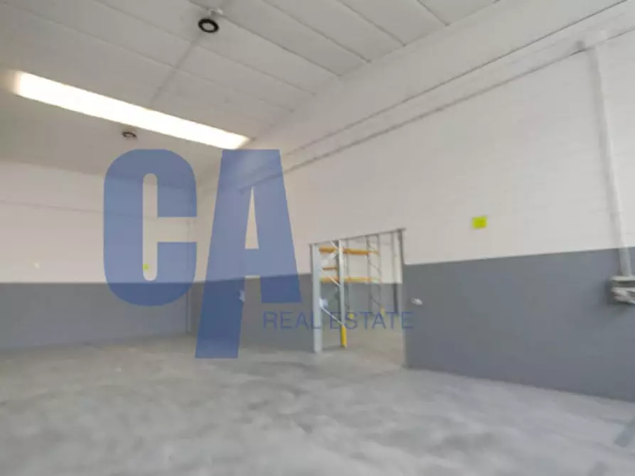 Immagine 11 di Laboratorio in affitto  in VIA TICINO a San Giuliano Milanese