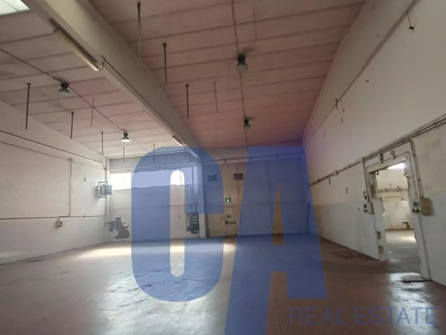 Immagine 21 di Laboratorio in affitto  in VIA TICINO a San Giuliano Milanese