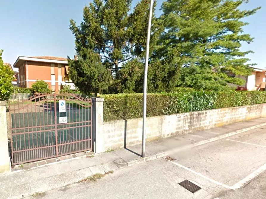 Immagine 5 di Casa indipendente in vendita  in Via Astico, 29/31, 36010 Monticello Conte Otto VI, Italia a Monticello Conte Otto