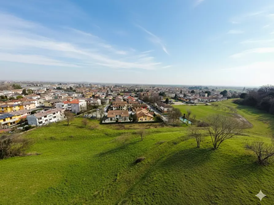 Immagine 4 di Terreno in vendita  in VIA CANOSSIANE a Isola Vicentina