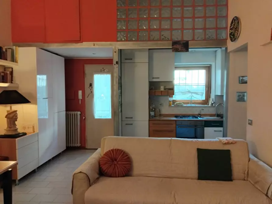 Immagine 3 di Appartamento in vendita  in VIA BERGAMO a Monza