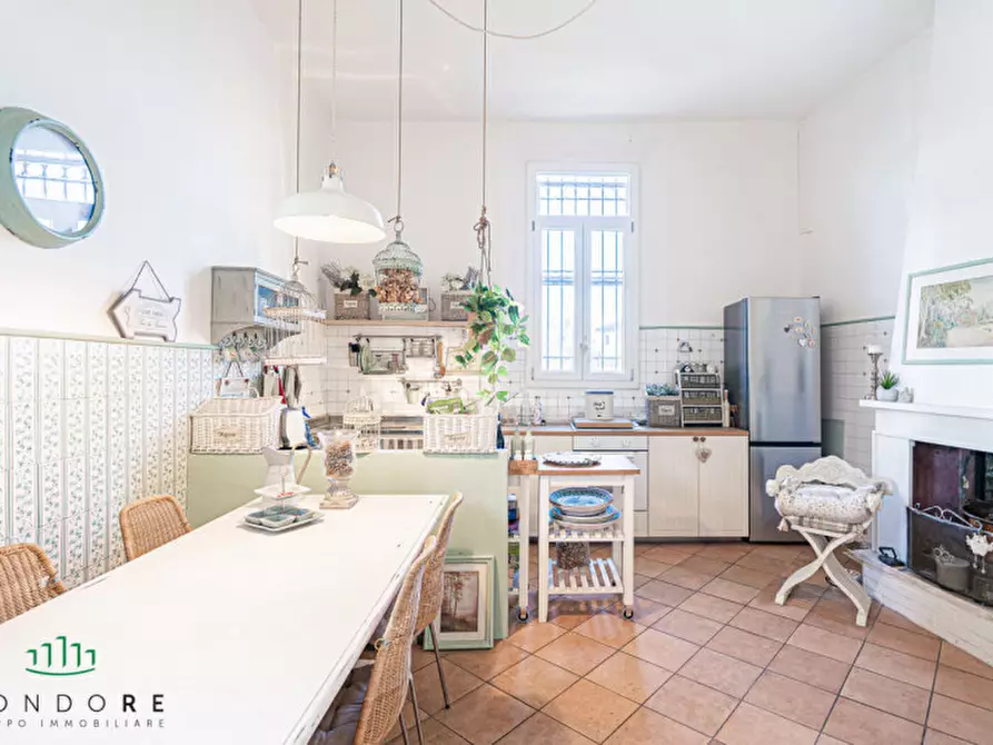 Immagine 5 di Casa bifamiliare in vendita  in Via Cadriano a Bologna