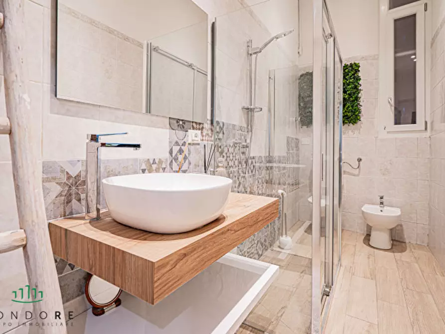 Immagine 10 di Casa bifamiliare in vendita  in Via Cadriano a Bologna