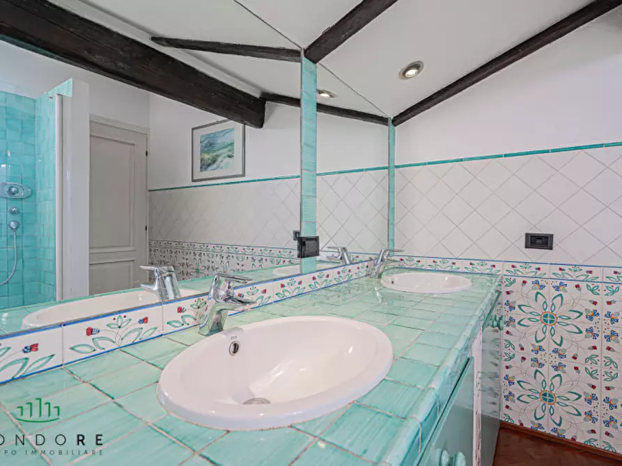 Immagine 57 di Casa bifamiliare in vendita  in Via Cadriano a Bologna