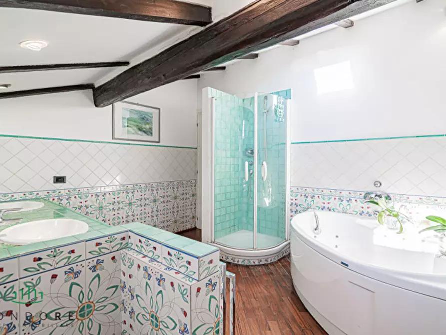 Immagine 60 di Casa bifamiliare in vendita  in Via Cadriano a Bologna