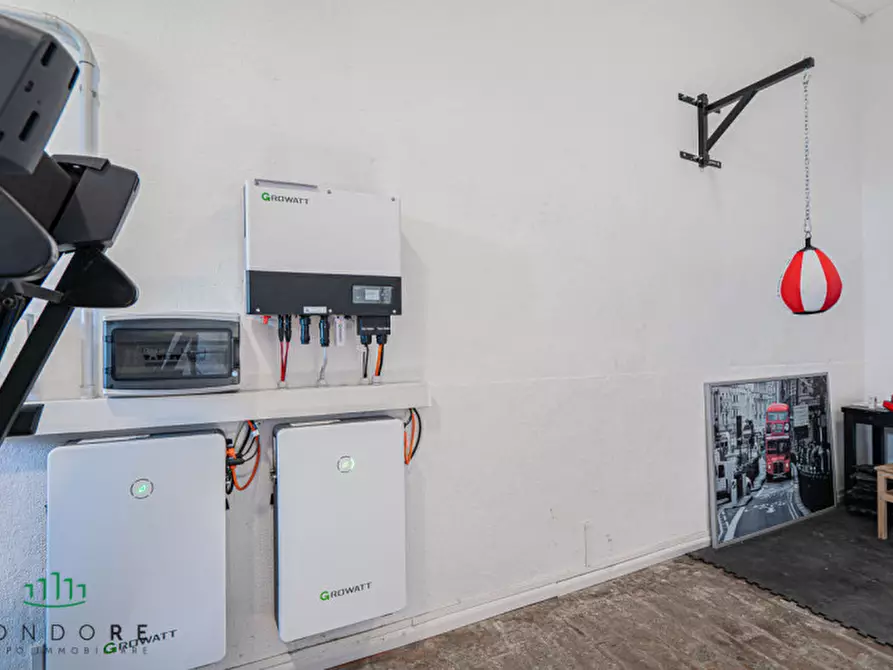 Immagine 64 di Casa bifamiliare in vendita  in Via Cadriano a Bologna