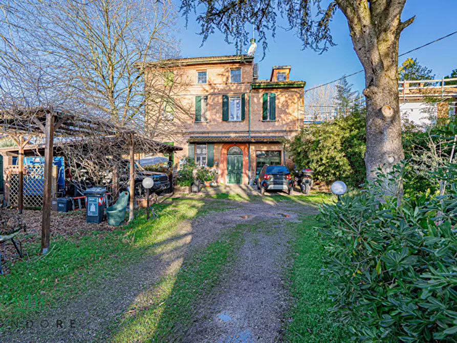 Immagine 66 di Casa bifamiliare in vendita  in Via Cadriano a Bologna