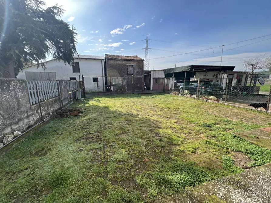 Immagine 4 di Villetta a schiera in vendita  in Via Paolo uccello snc a Legnago