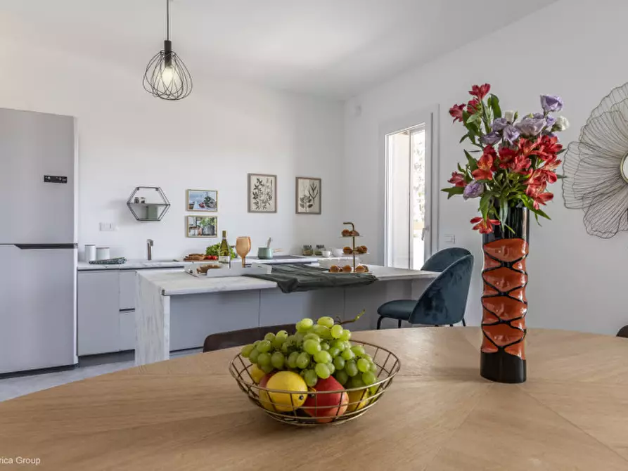 Immagine 7 di Appartamento in vendita  a Senigallia