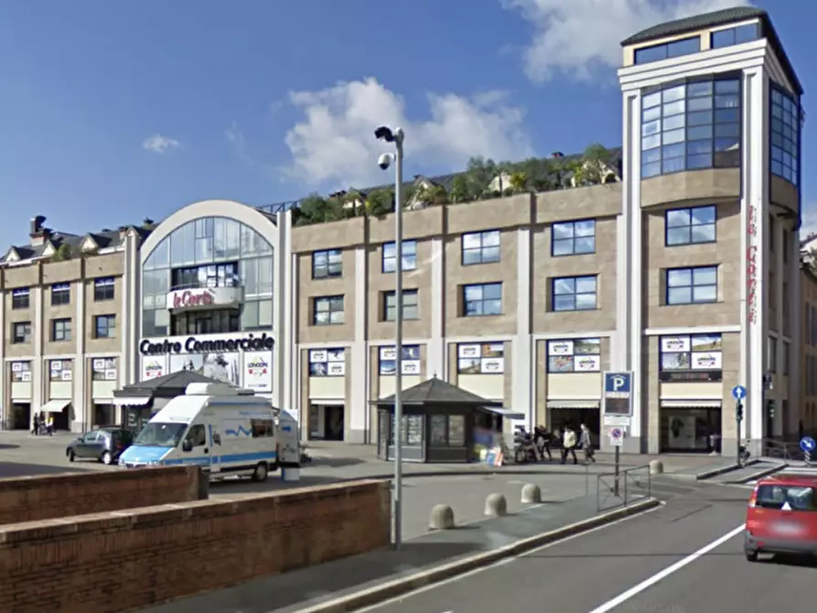 Immagine 14 di Negozio in vendita  in VARESE (VA) PIAZZA DELLA REPUBBLICA a Varese