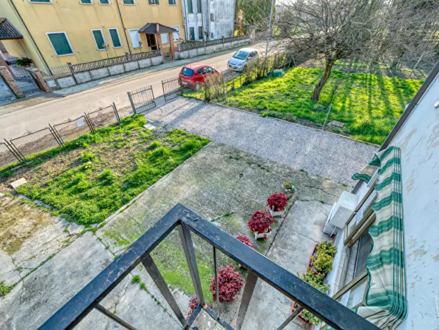 Immagine 6 di Casa trifamiliare in vendita  in Via Sacco a Villafranca Padovana