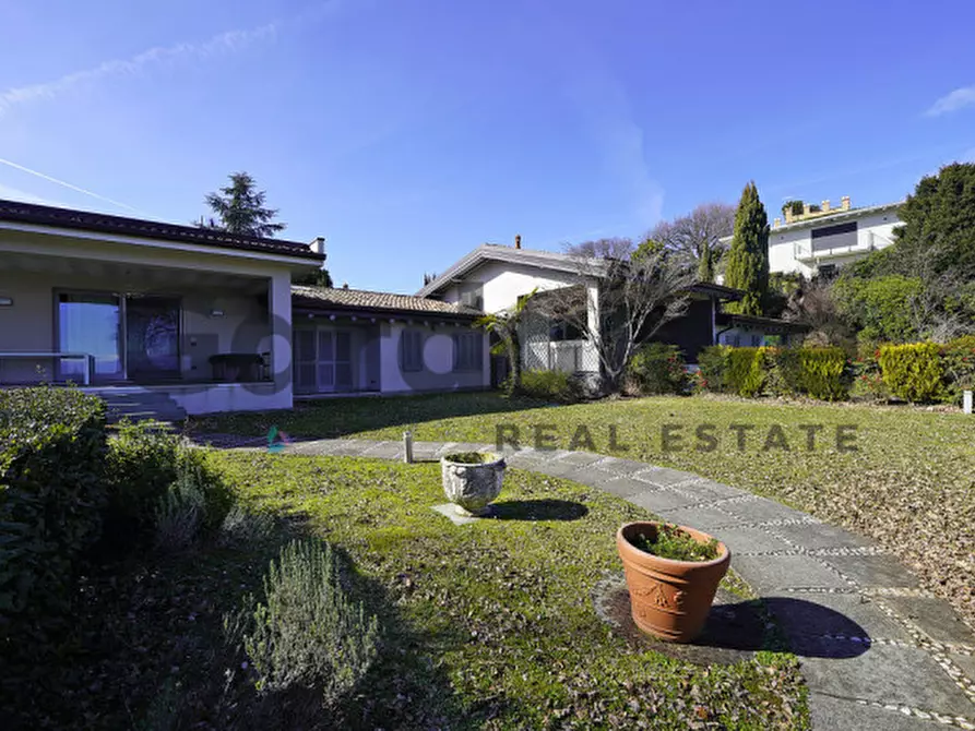 Immagine 4 di Casa bifamiliare in vendita  a Padenghe Sul Garda