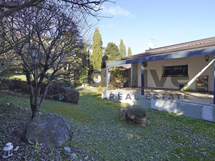 Immagine 23 di Casa bifamiliare in vendita  a Padenghe Sul Garda