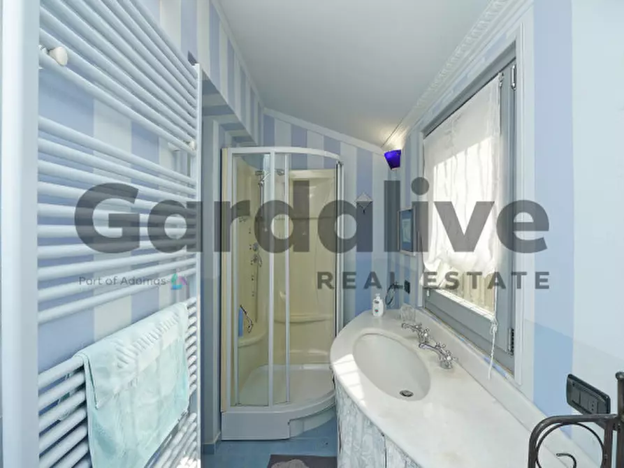 Immagine 33 di Casa bifamiliare in vendita  a Padenghe Sul Garda