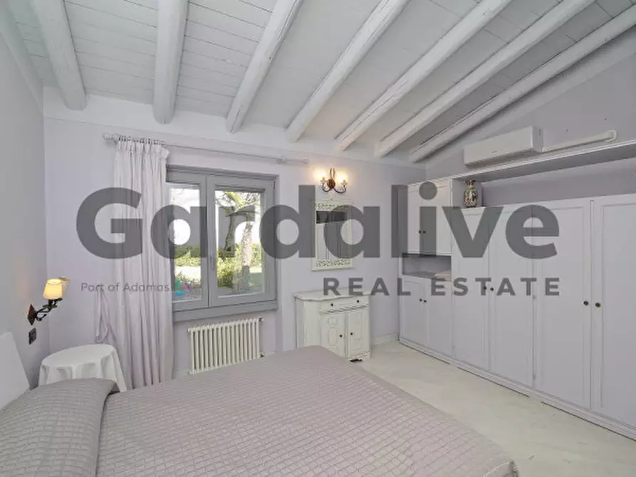 Immagine 40 di Casa bifamiliare in vendita  a Padenghe Sul Garda