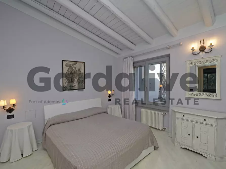 Immagine 41 di Casa bifamiliare in vendita  a Padenghe Sul Garda