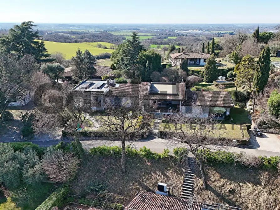 Immagine 48 di Casa bifamiliare in vendita  a Padenghe Sul Garda