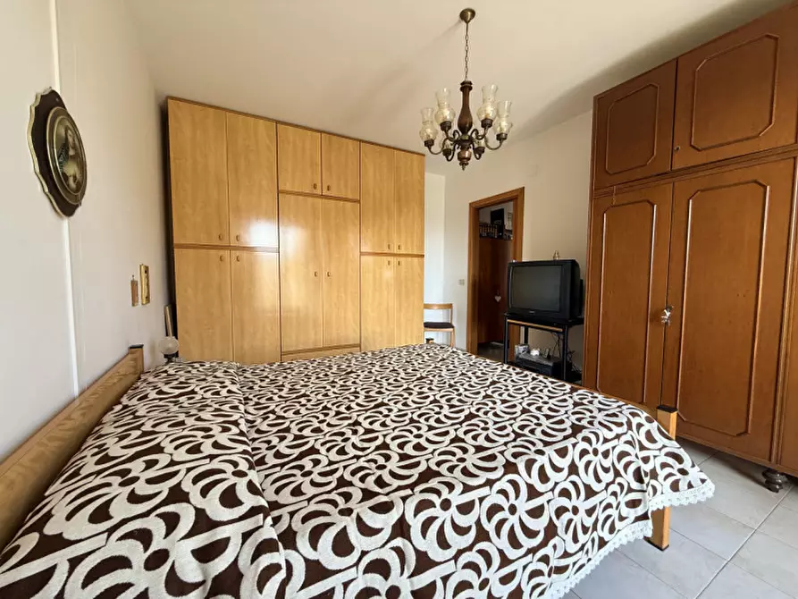 Immagine 15 di Appartamento in vendita  in Viale Rosario Angelo Livatino a Milazzo