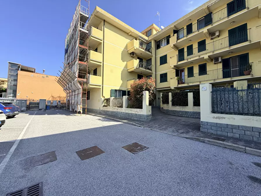 Immagine 34 di Appartamento in vendita  in Viale Rosario Angelo Livatino a Milazzo