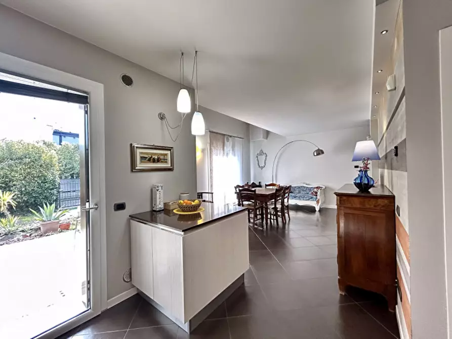 Immagine 9 di Casa bifamiliare in vendita  in Via colombare 12 a Cerea