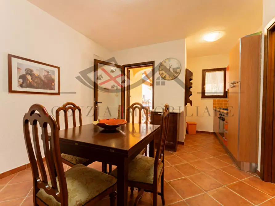 Immagine 11 di Appartamento in vendita  in Via Iglesias a Torpè