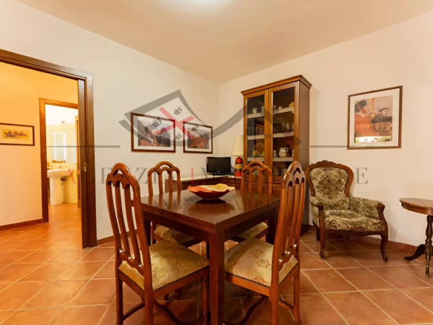 Immagine 13 di Appartamento in vendita  in Via Iglesias a Torpè