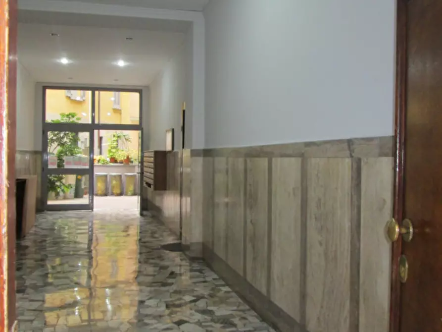 Immagine 3 di Appartamento in affitto  in Viale Monte Nero a Milano