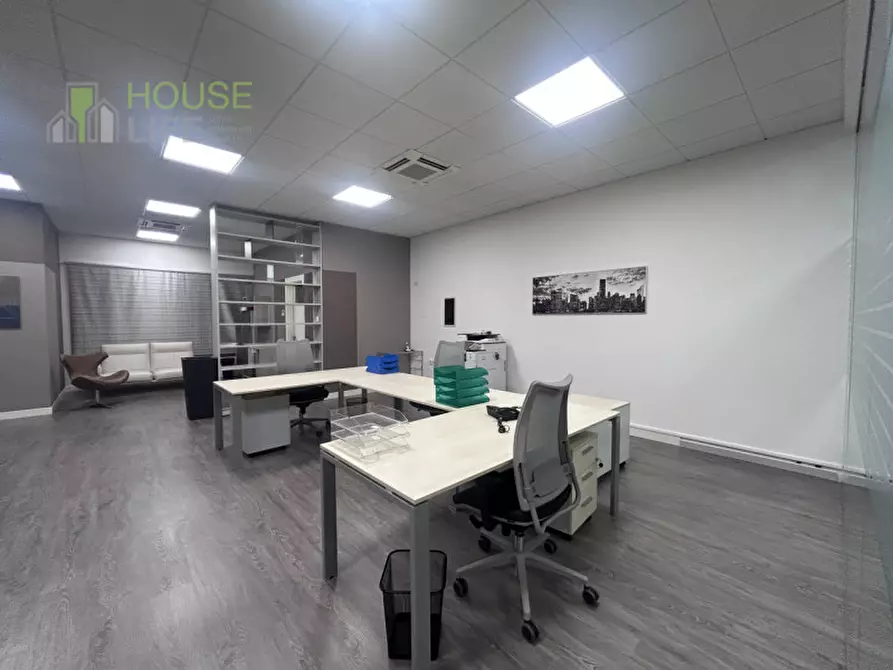 Immagine 9 di Ufficio in vendita  in Via Prà Bordoni a Zanè