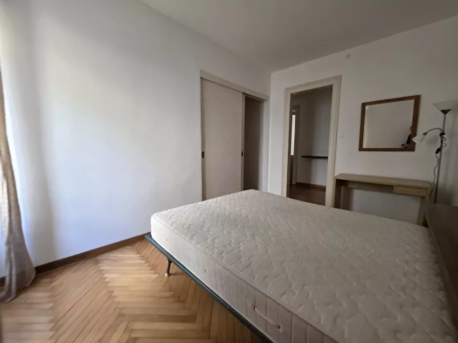 Immagine 7 di Appartamento in affitto  in via tiepolo 4 a Trieste