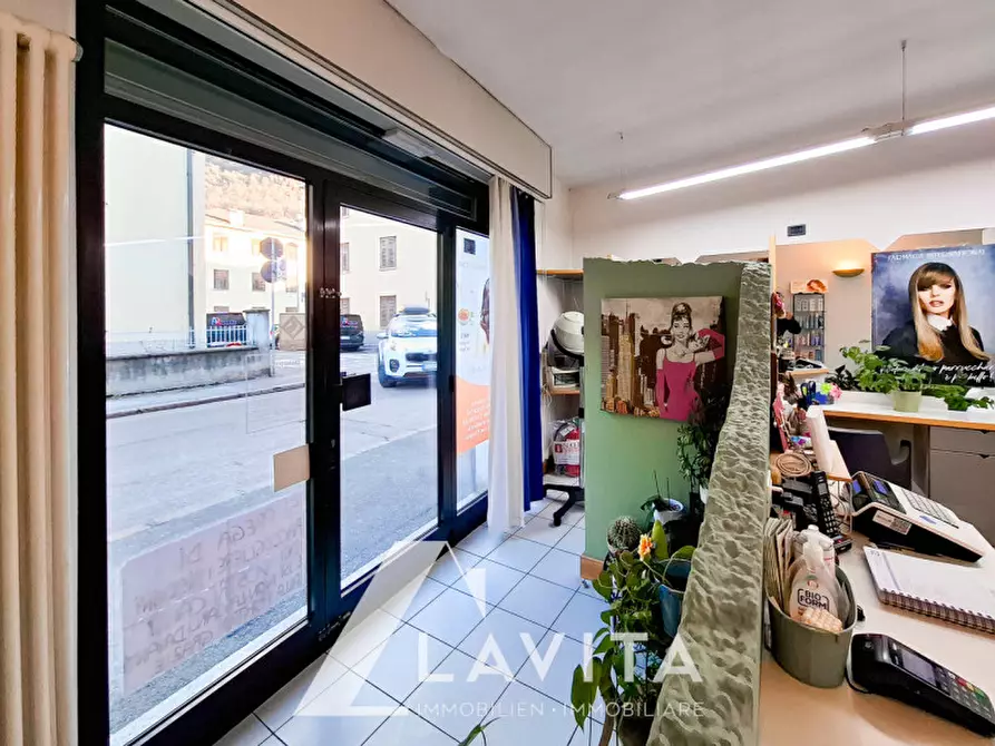 Immagine 2 di Attività commerciale in vendita  in Via Aslago - Haslacher Straße a Bolzano