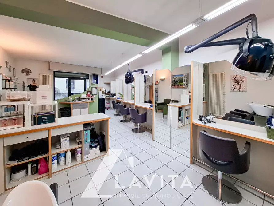Immagine 7 di Attività commerciale in vendita  in Via Aslago - Haslacher Straße a Bolzano