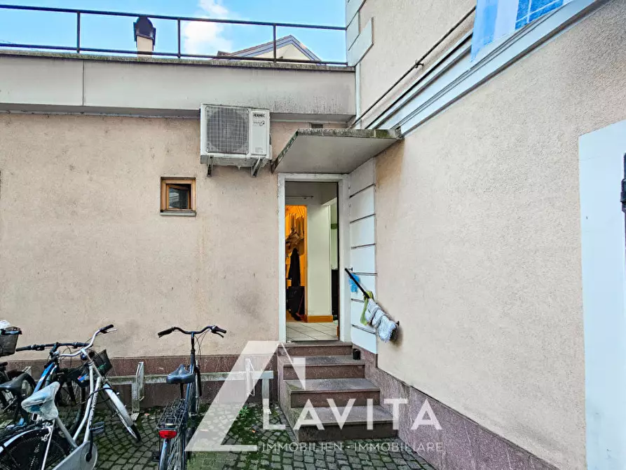 Immagine 17 di Attività commerciale in vendita  in Via Aslago - Haslacher Straße a Bolzano