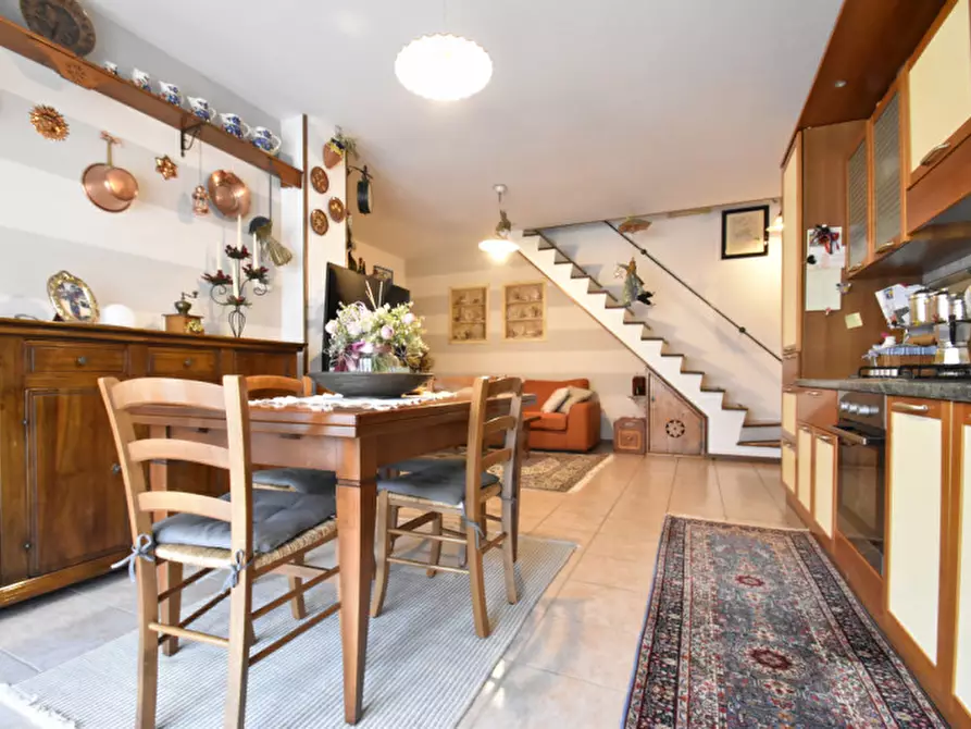 Immagine 8 di Appartamento in vendita  in Via Sen. Luigi Montresor 17 a Bussolengo