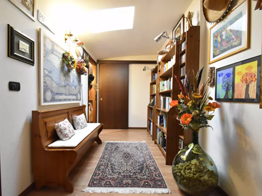 Immagine 32 di Appartamento in vendita  in Via Sen. Luigi Montresor 17 a Bussolengo