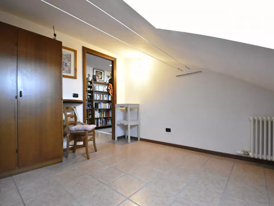 Immagine 37 di Appartamento in vendita  in Via Sen. Luigi Montresor 17 a Bussolengo