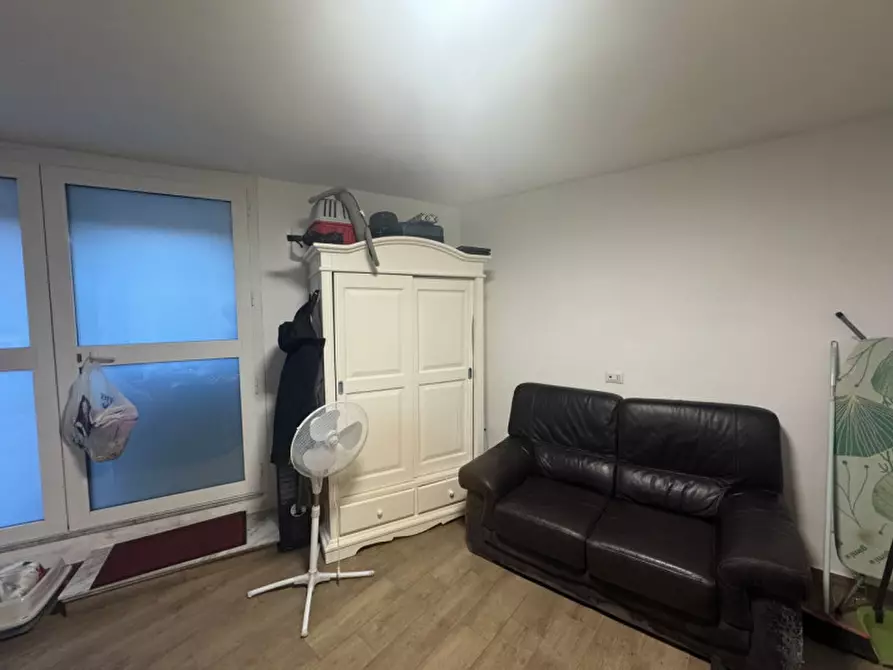 Immagine 6 di Appartamento in affitto  in Via brigata Bologna a Napoli