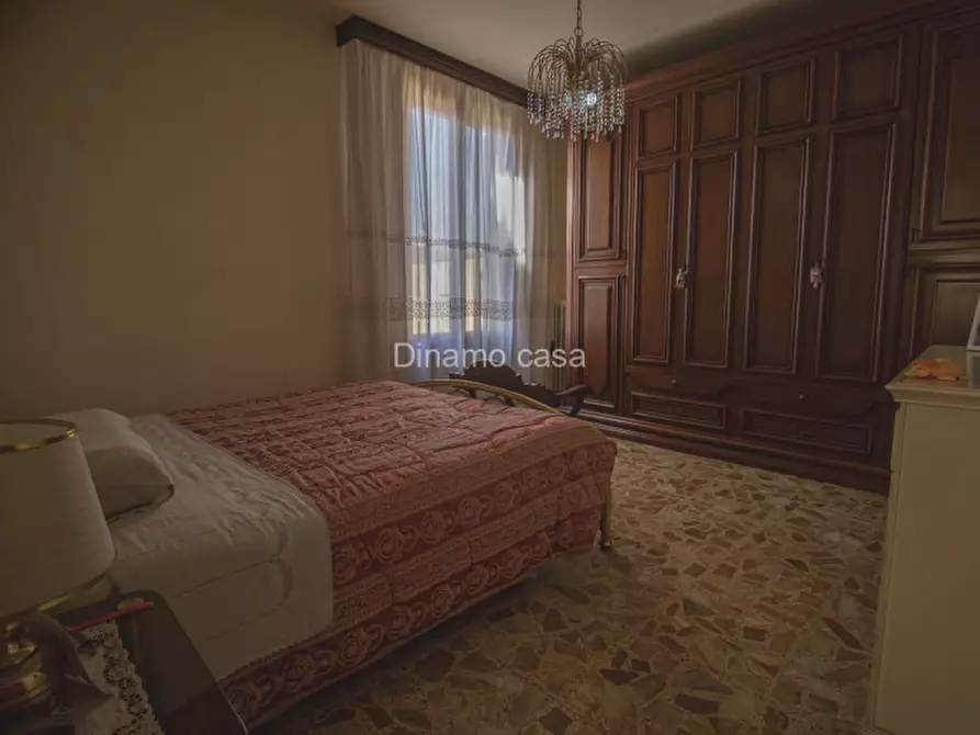 Immagine 5 di Casa indipendente in vendita  a Prato