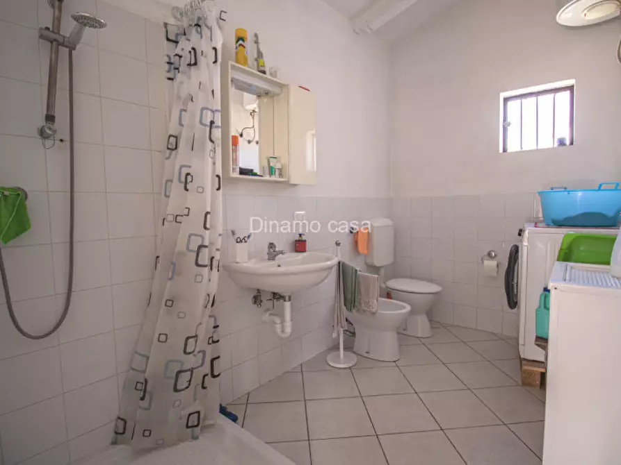 Immagine 18 di Casa indipendente in vendita  a Prato