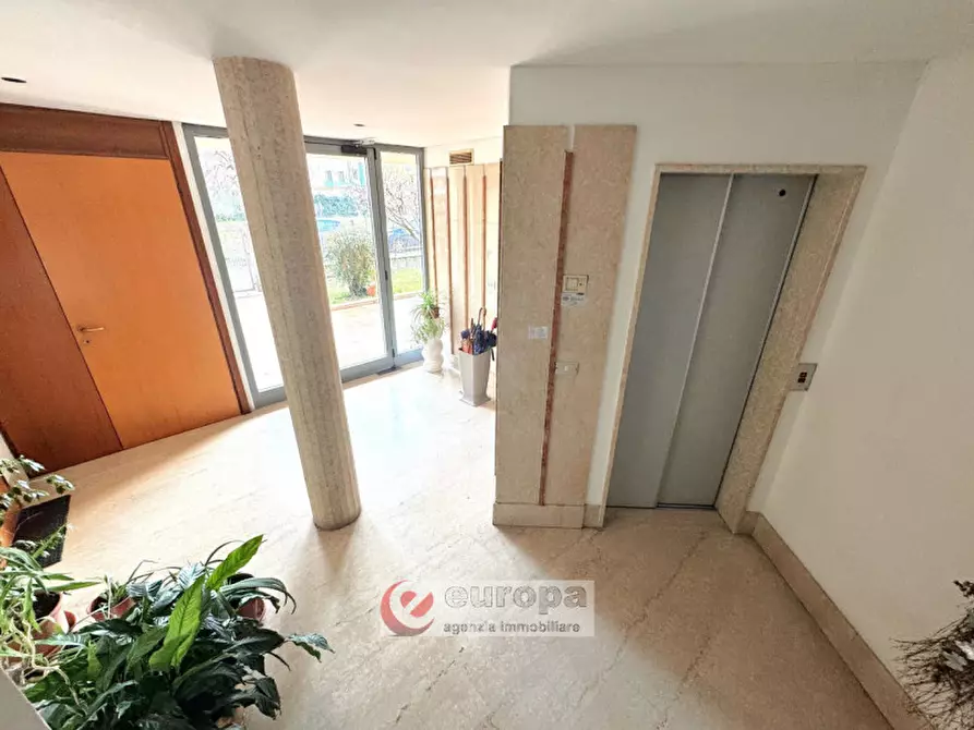 Immagine 7 di Appartamento in vendita  in Via Col d'Echele n. 15 a Vicenza