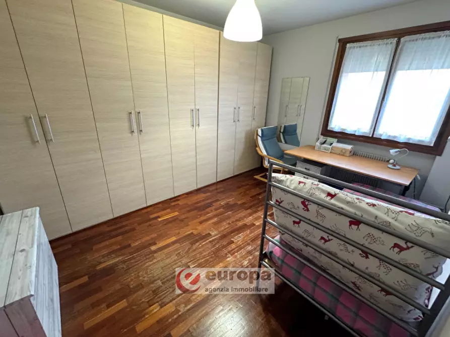 Immagine 21 di Appartamento in vendita  in Via Col d'Echele n. 15 a Vicenza